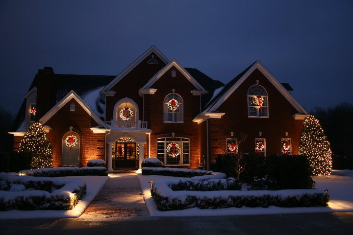 festive-holiday-lights